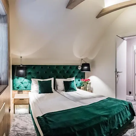 Scandinavia 3*